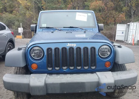 2009 Jeep Wrangler Unlimited X from USA, damaged, VIN 1J4GA39179L738473